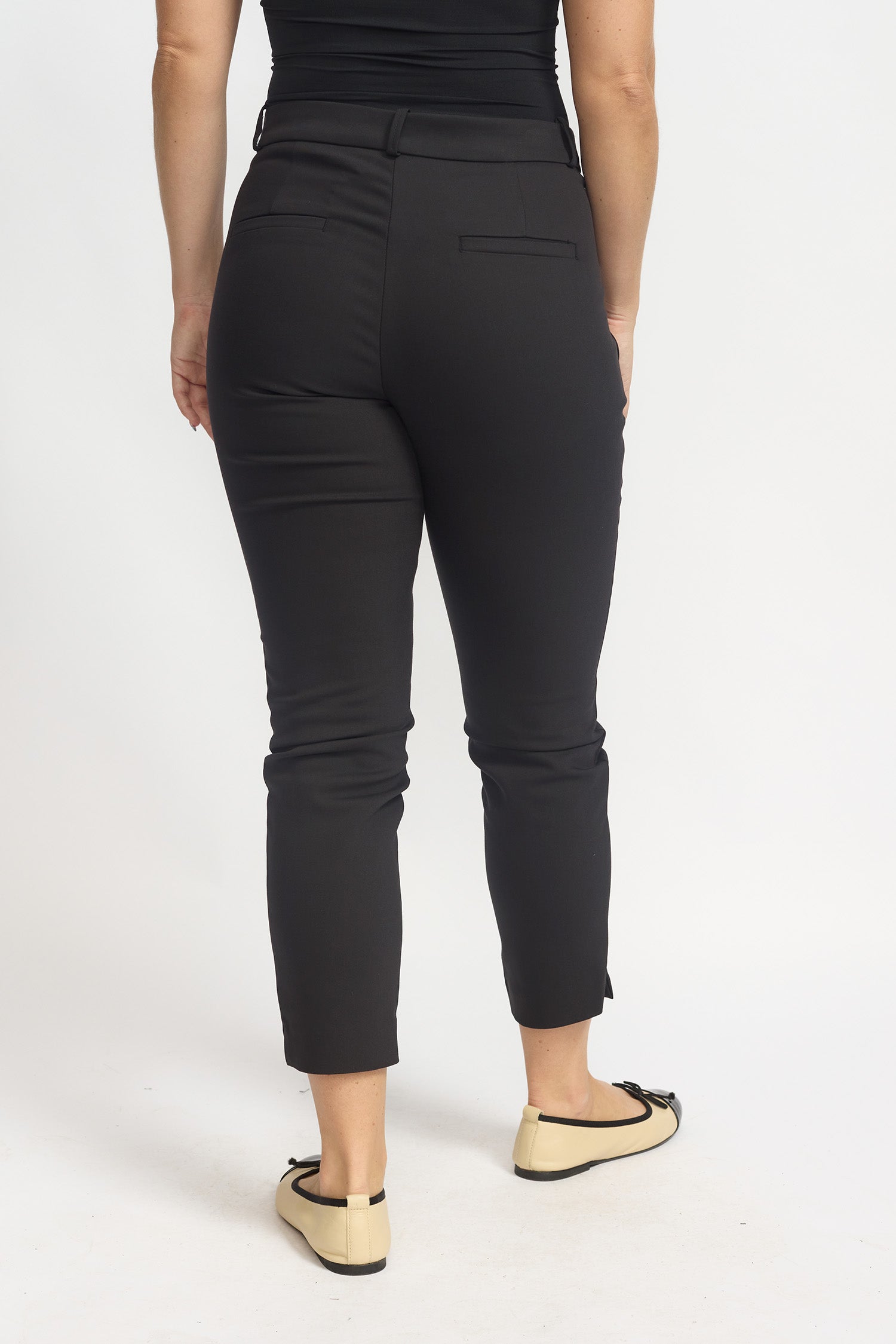 ABELONA Black
