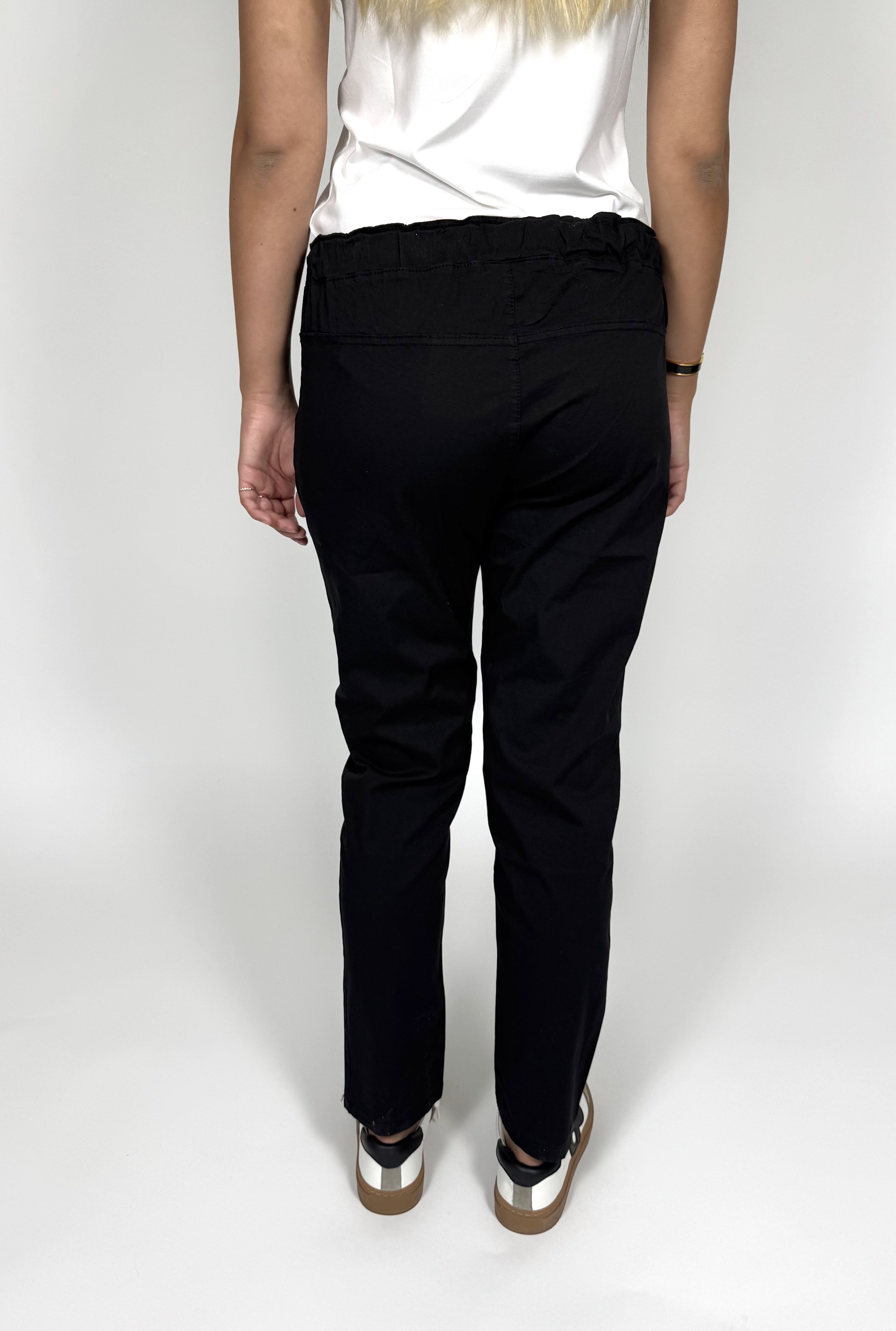 ABRIZ.SP25 Black