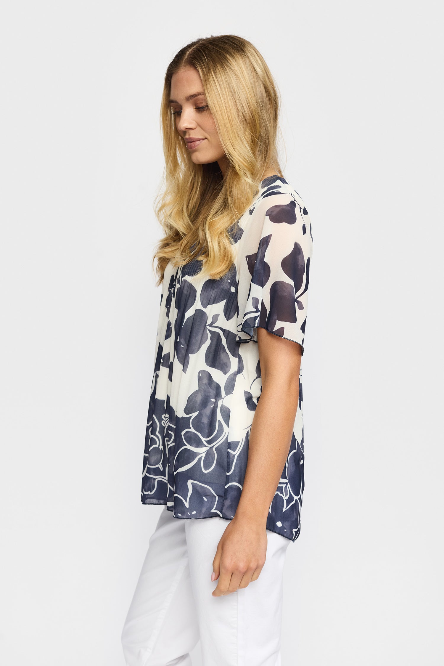 ALBA NAVY FLOWER
