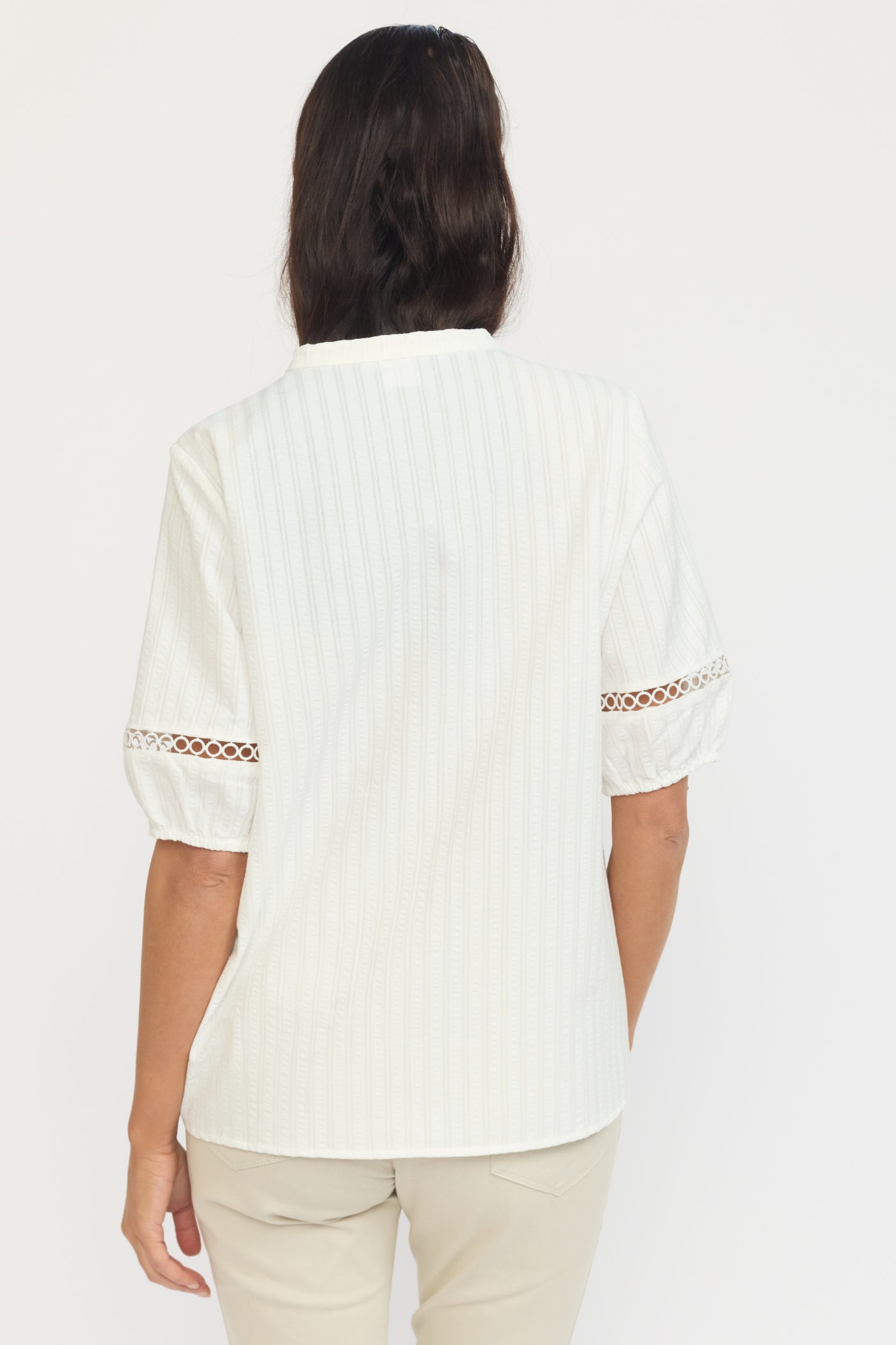 AMOLA.HS25 White stripe