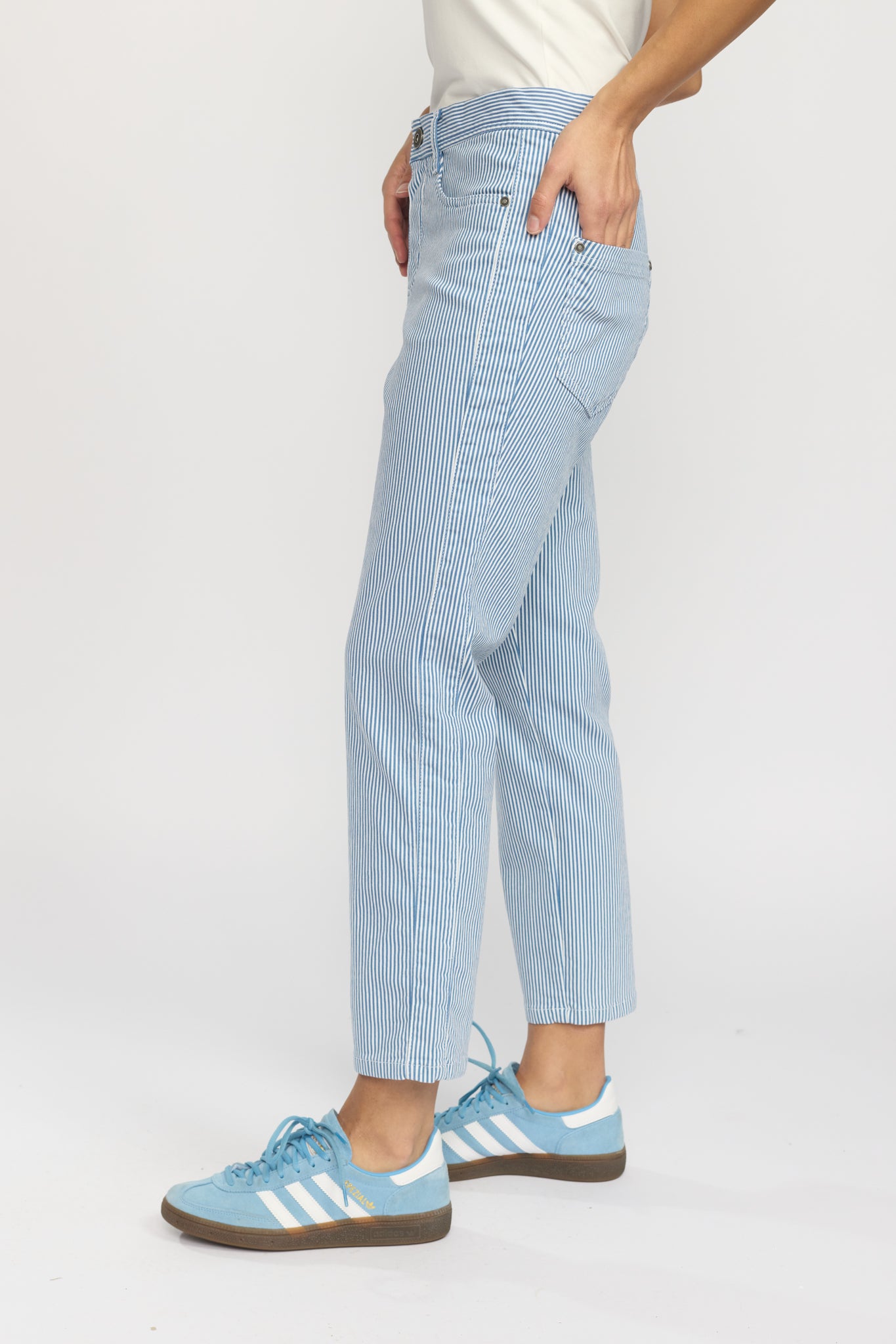 BECKY.SP25 Blue