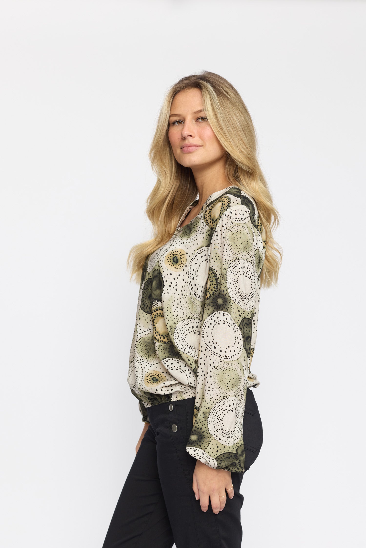 BEMILY.ES25 KHAKI CIRCLE