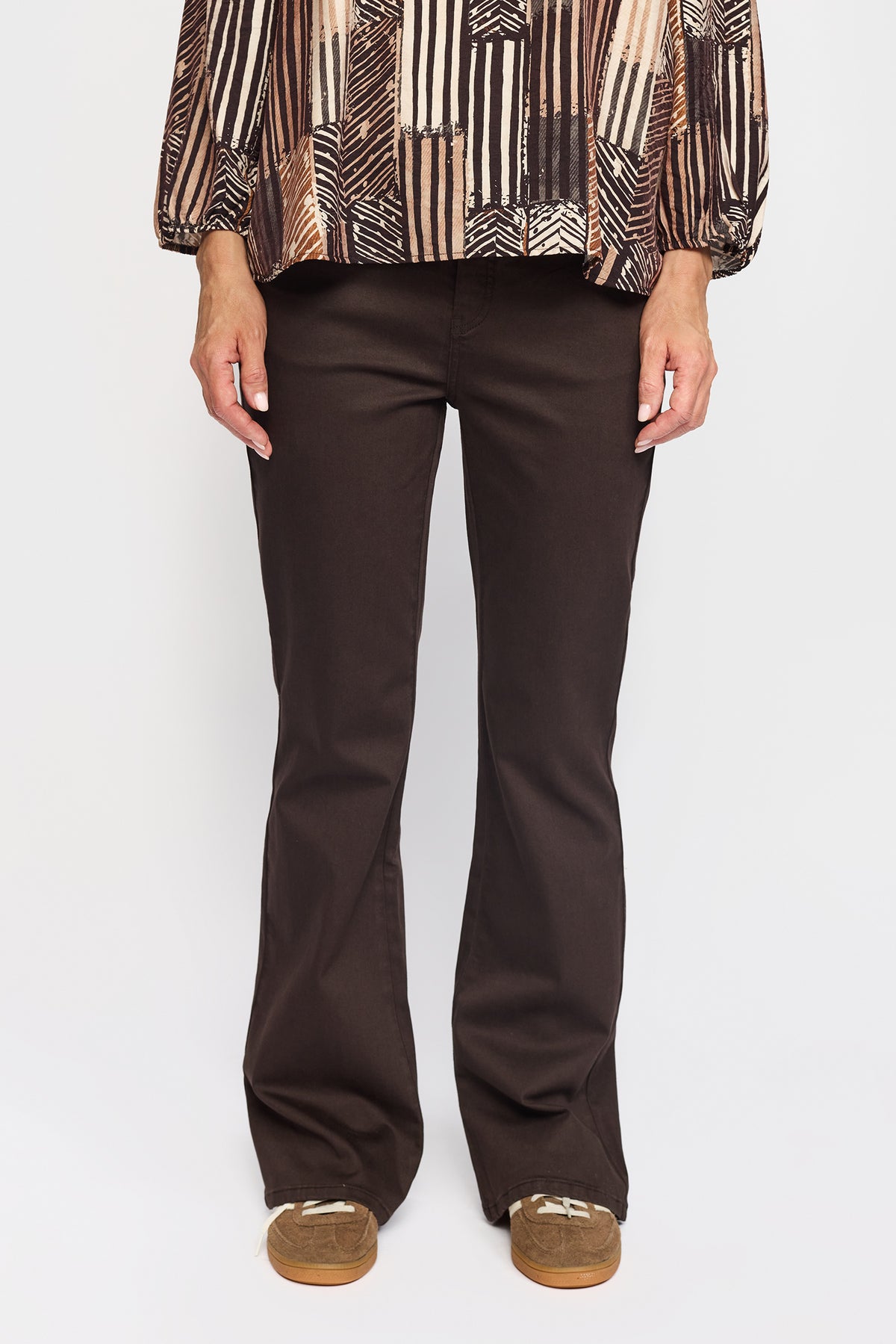 BLIS DARK BROWN