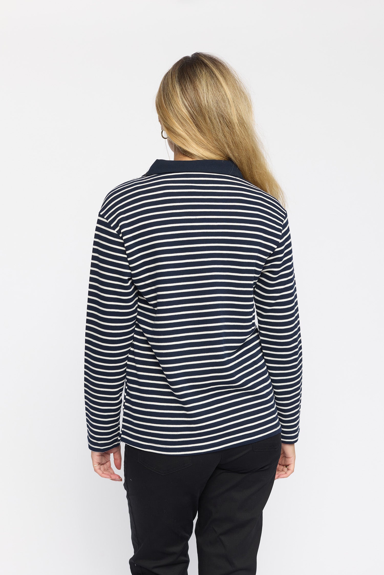CASJA.ES25 Navy / Off-White