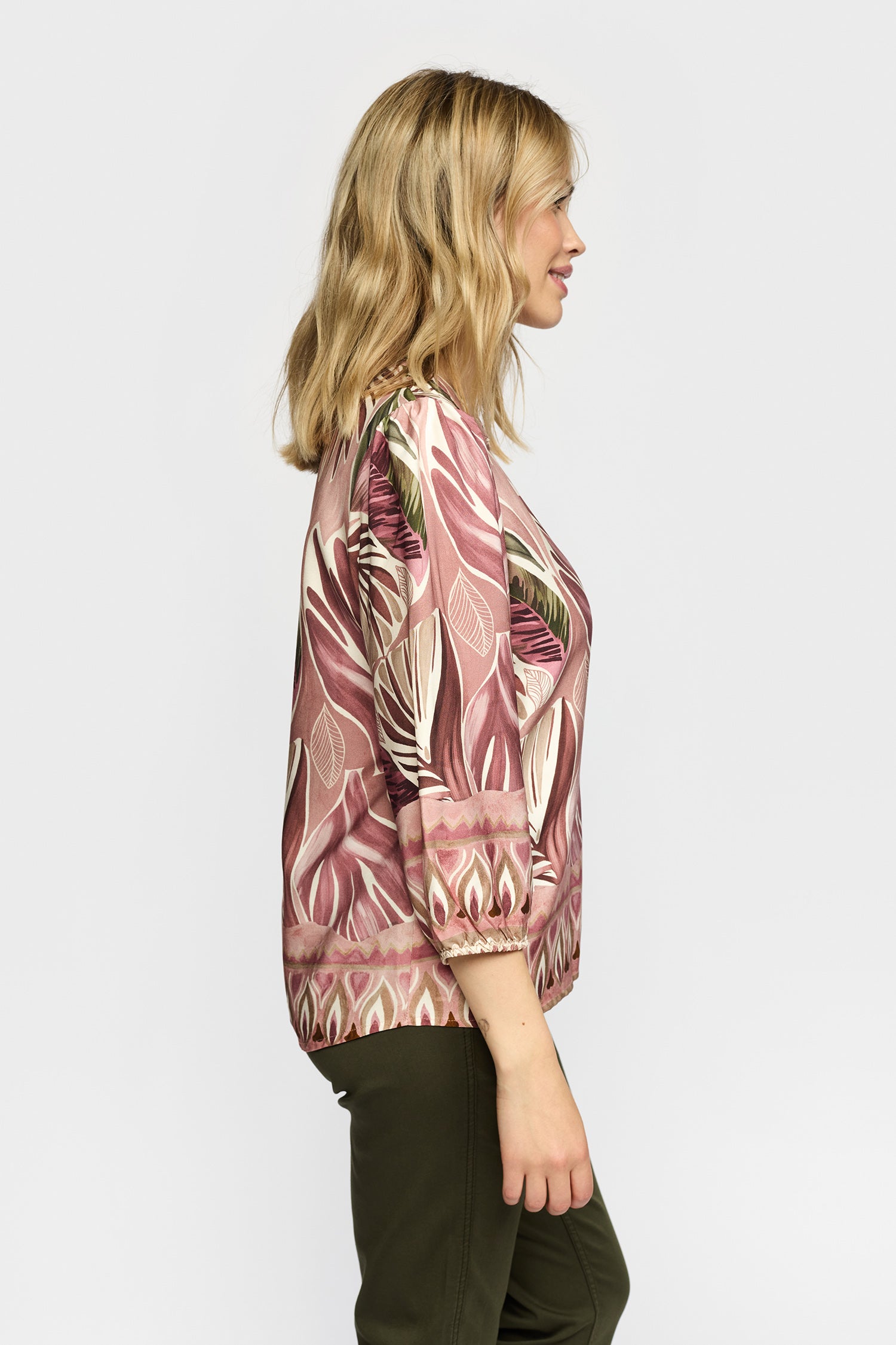ELLEN WINE LEAF