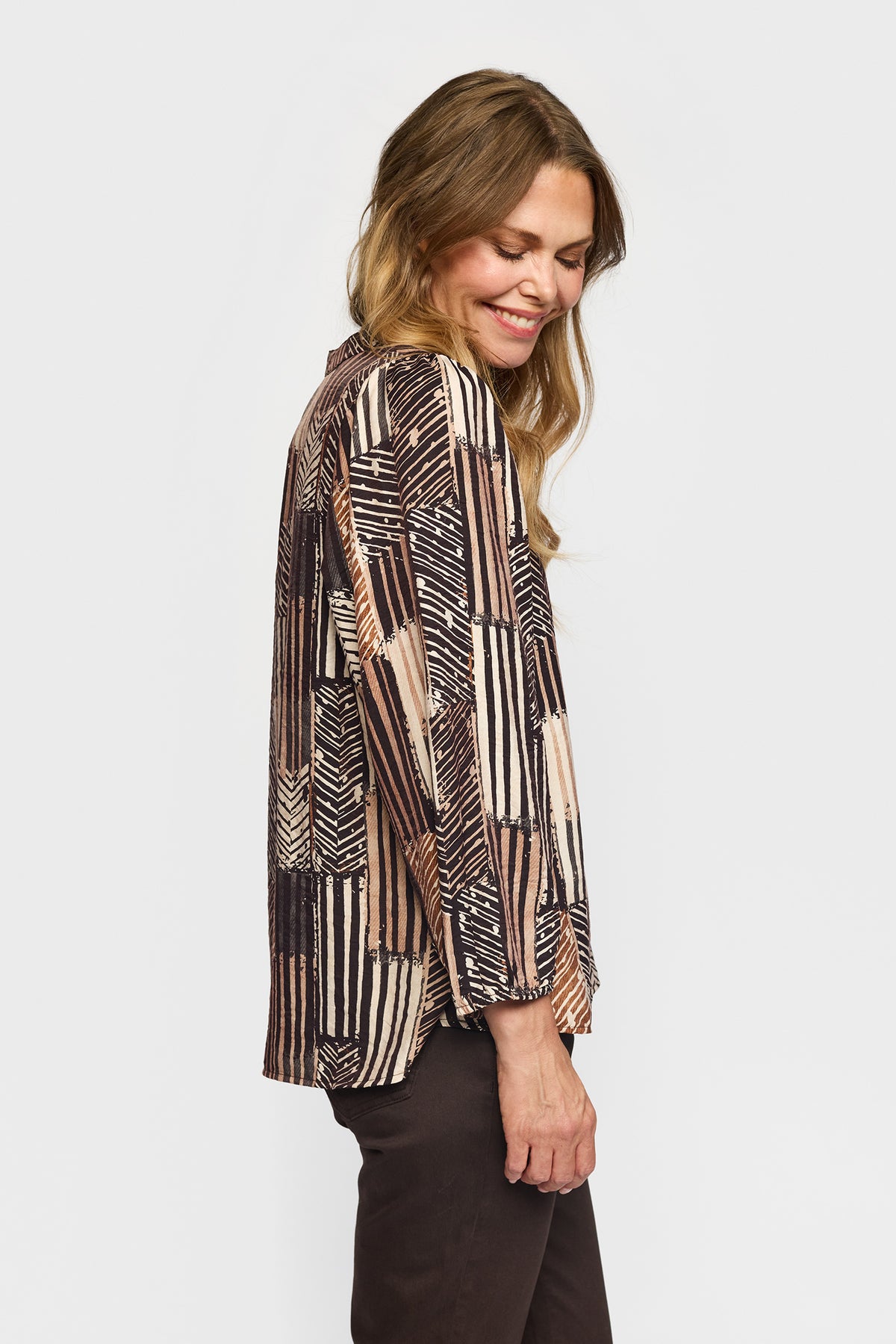 ESMARA BLACK STRIPE
