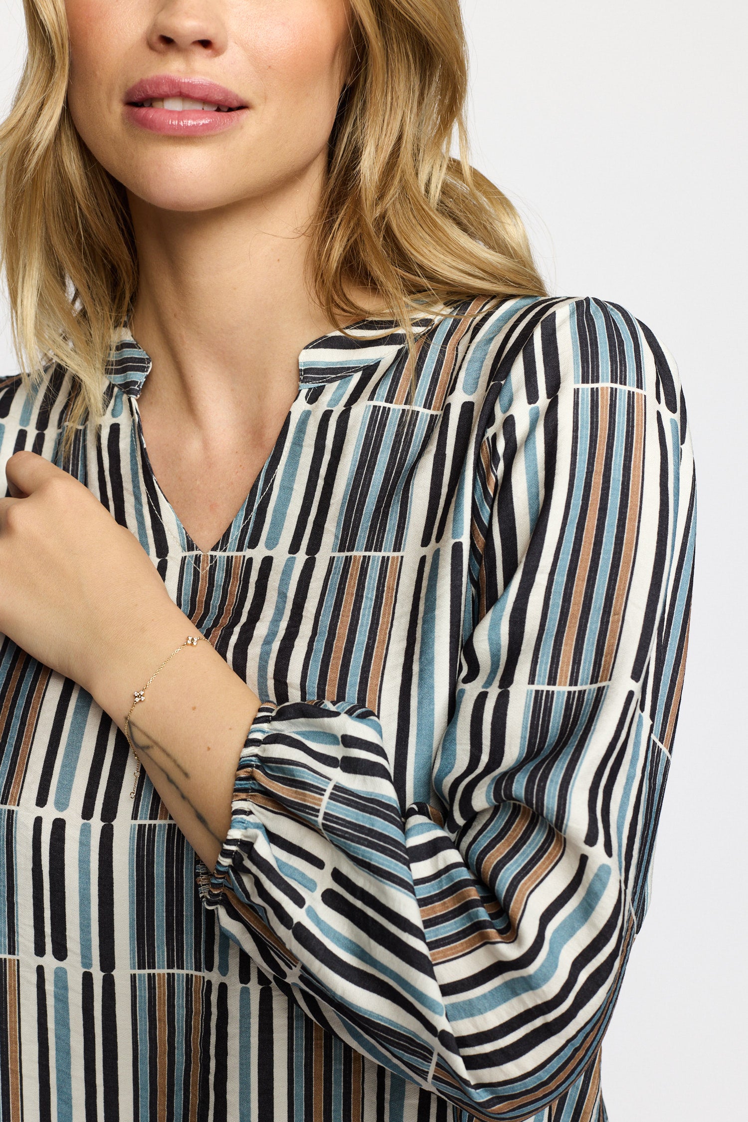 ESMARA BLUE STRIPE