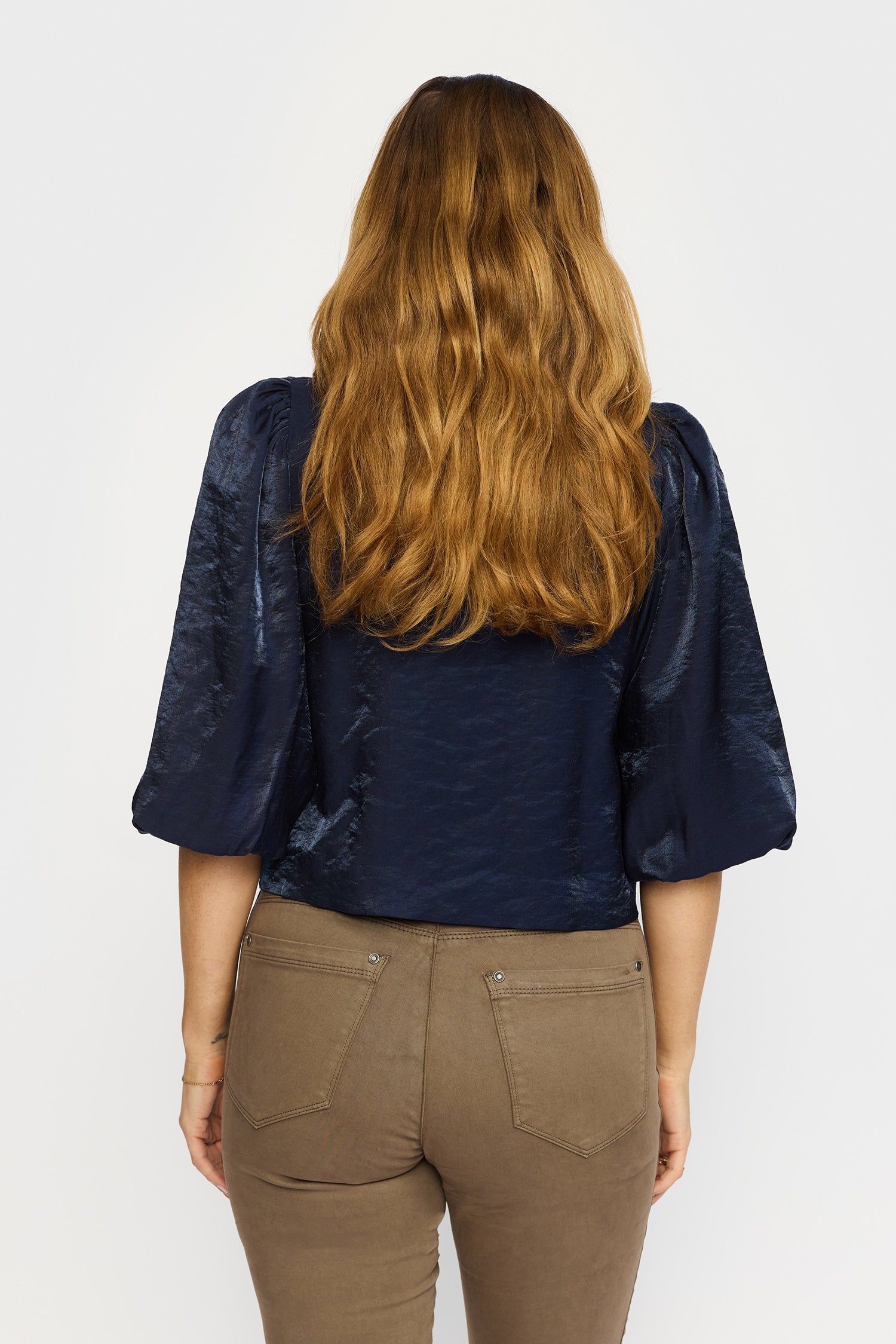 NAOMI.EA25 Navy