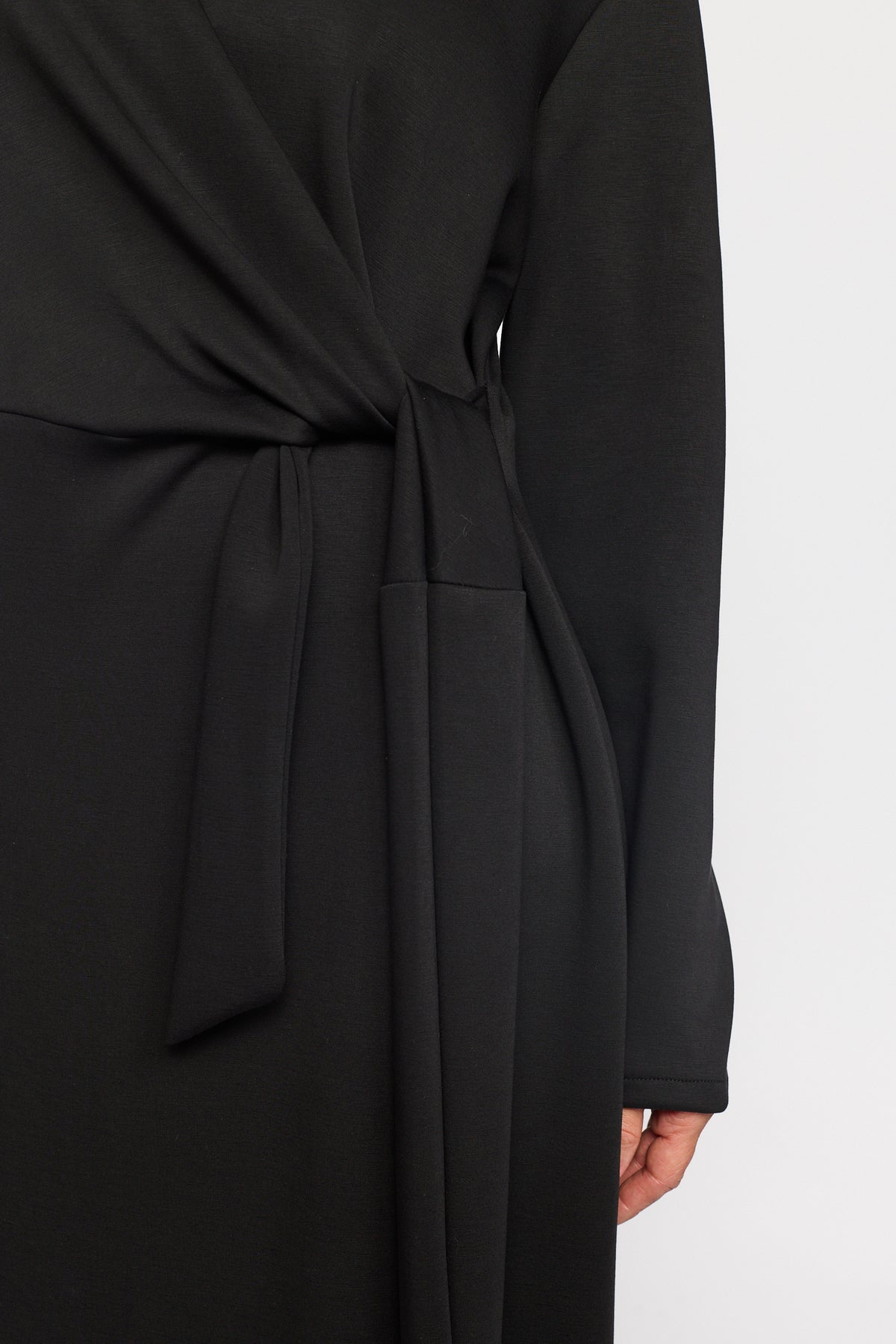 RIVA BLACK