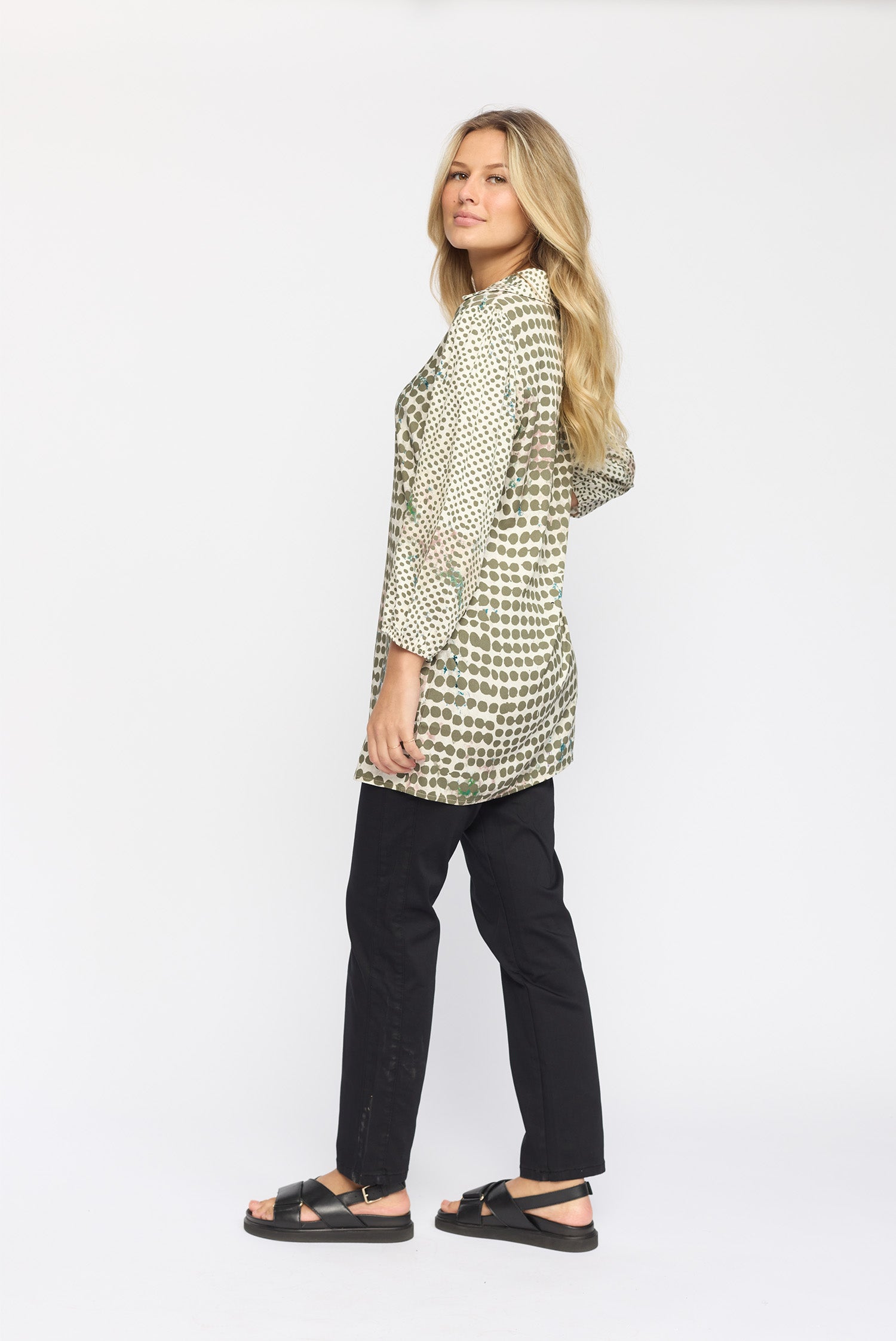 SINIKKA.ES25 Dusty Khaki Dot