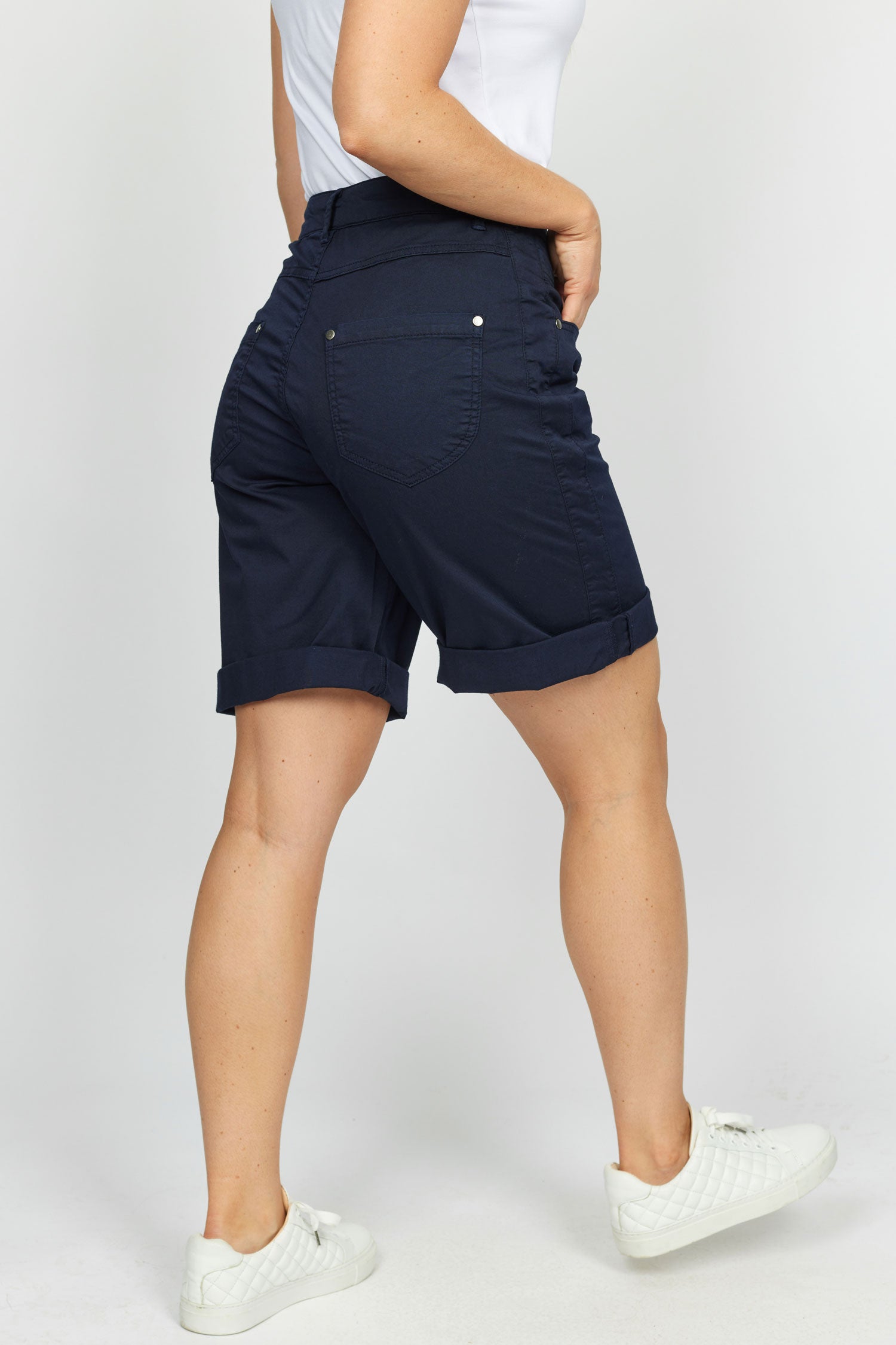 TESSA.HS24 Navy
