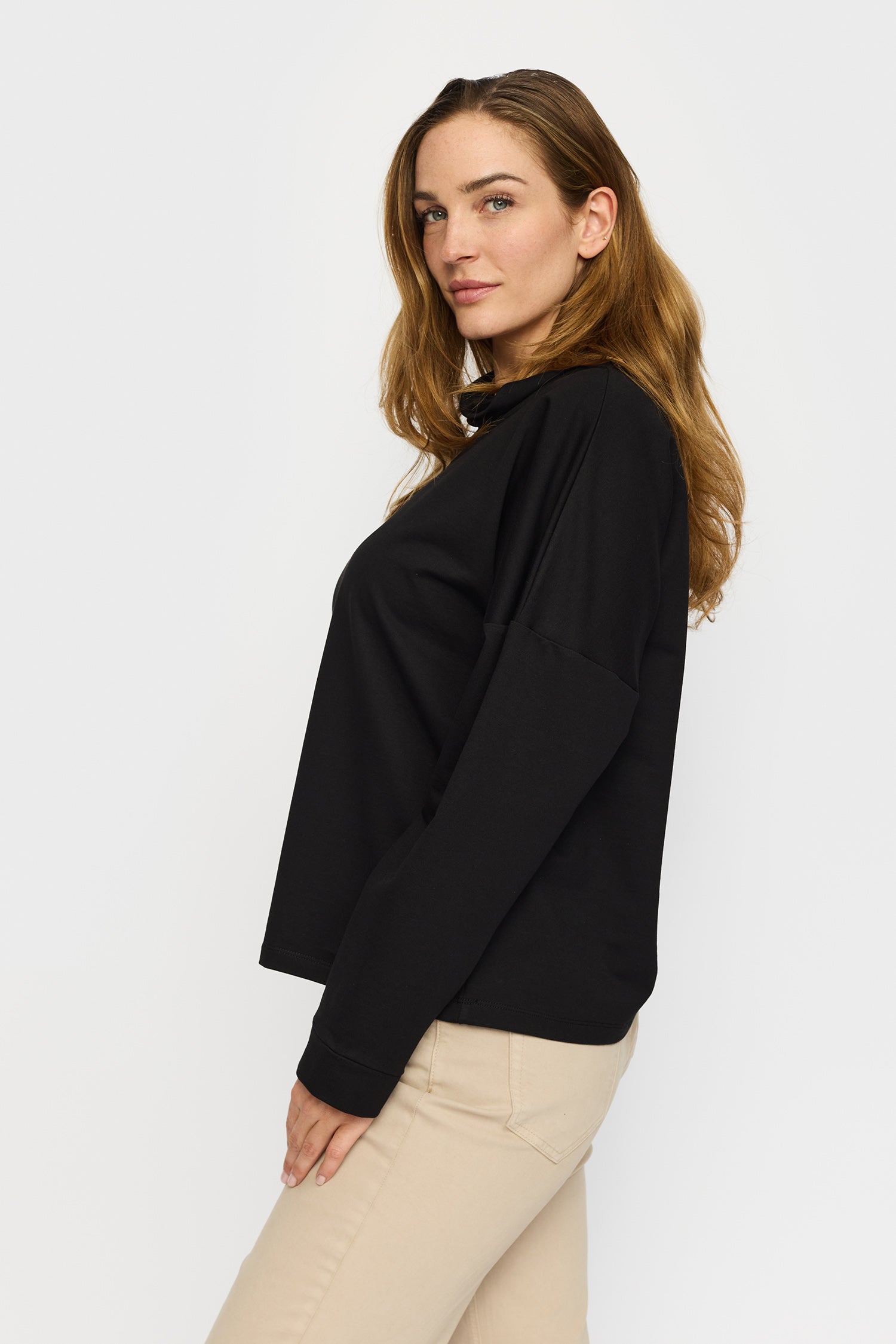 TONEL.EA25 Black