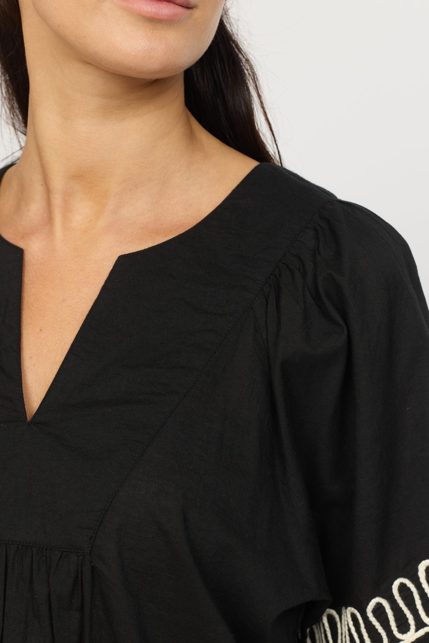 ULIANA.HS25 Black
