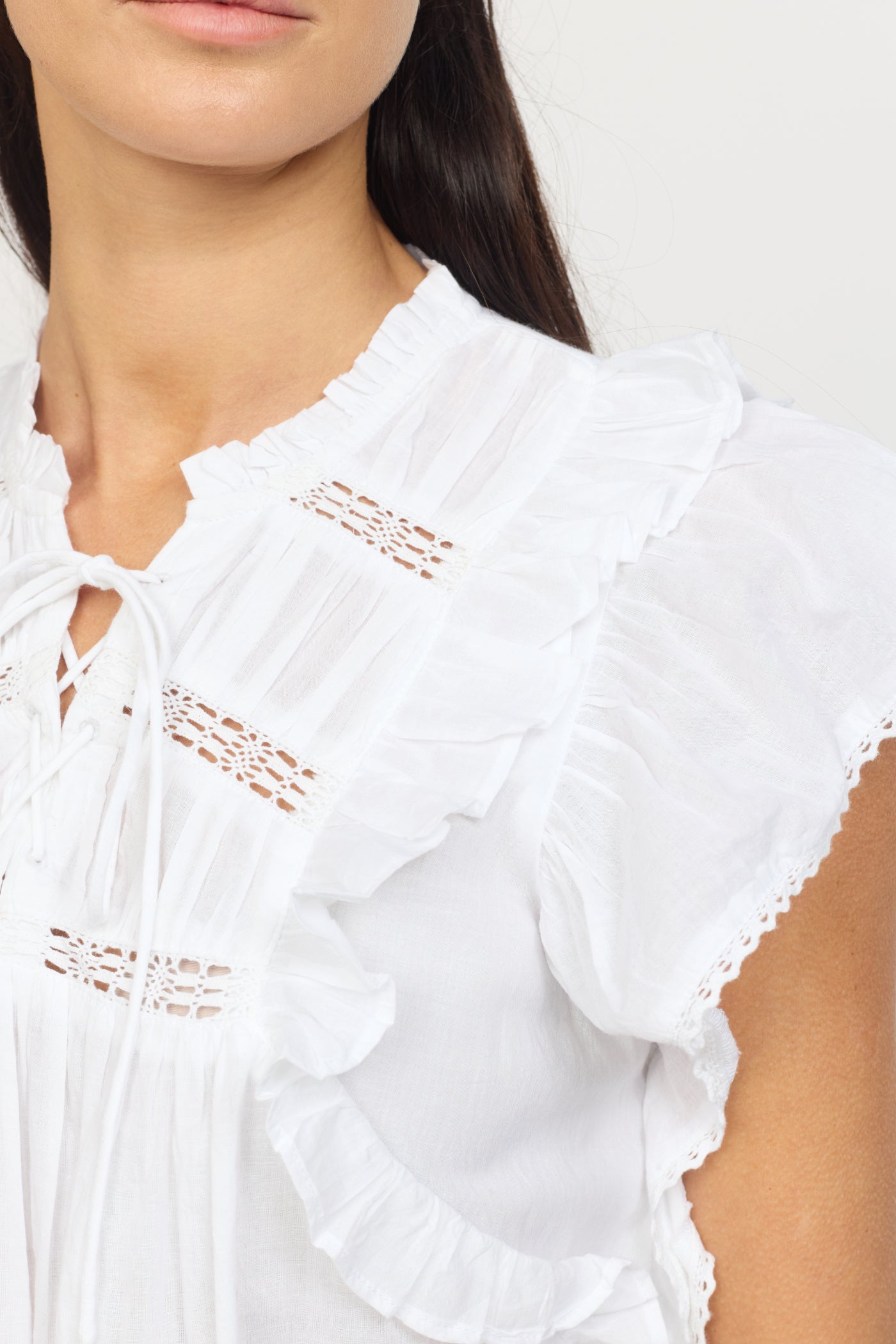 ULLIS.HS25 White