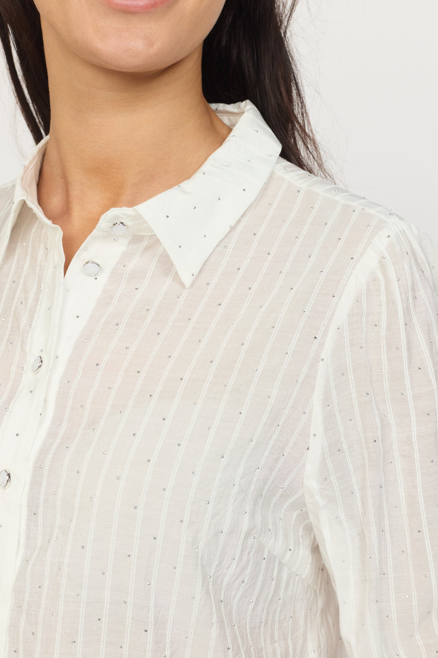 AFIFA.HS25 CLOUD STUDS