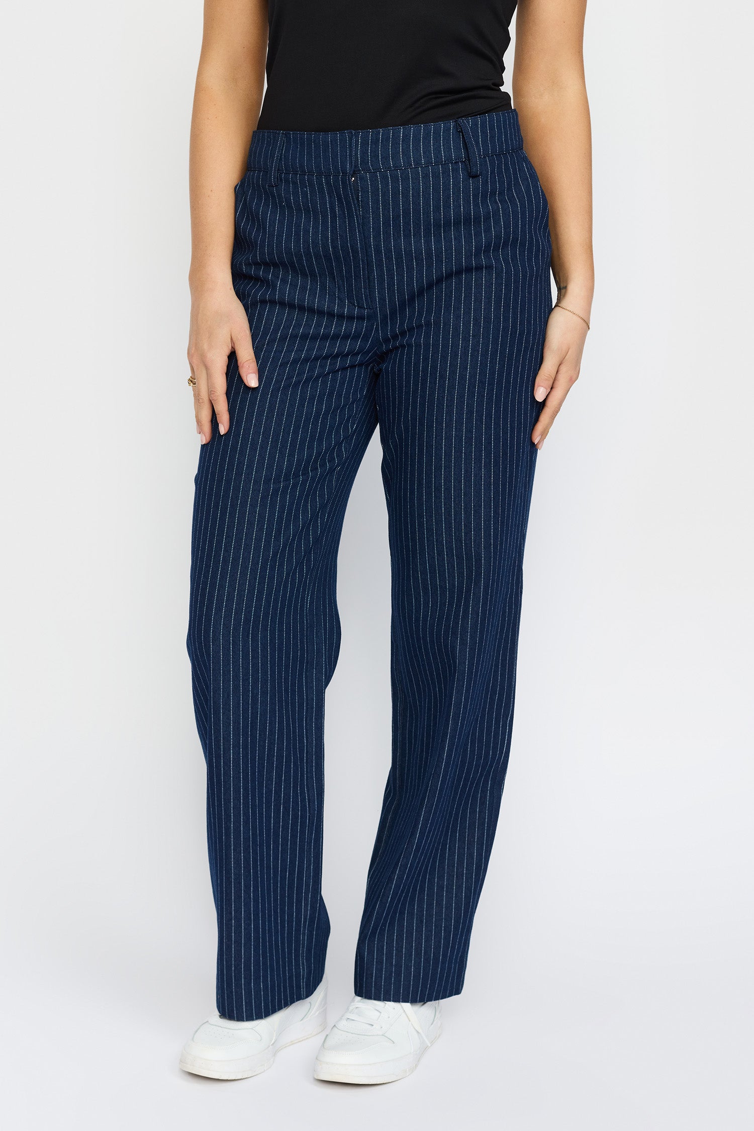 DINAN.EA25 DENIM STRIPE