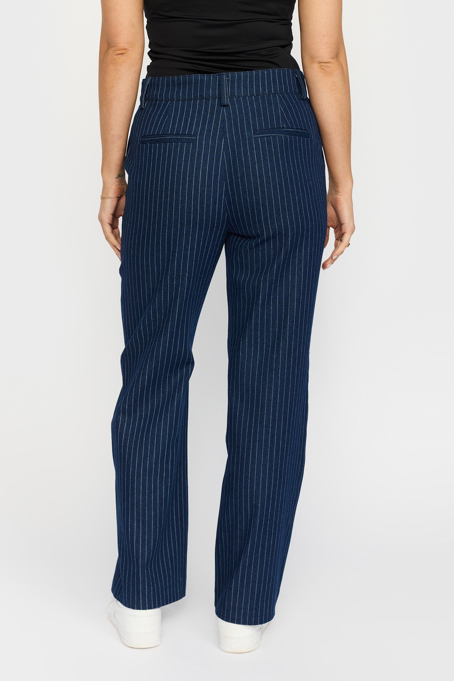 DINAN.EA25 DENIM STRIPE