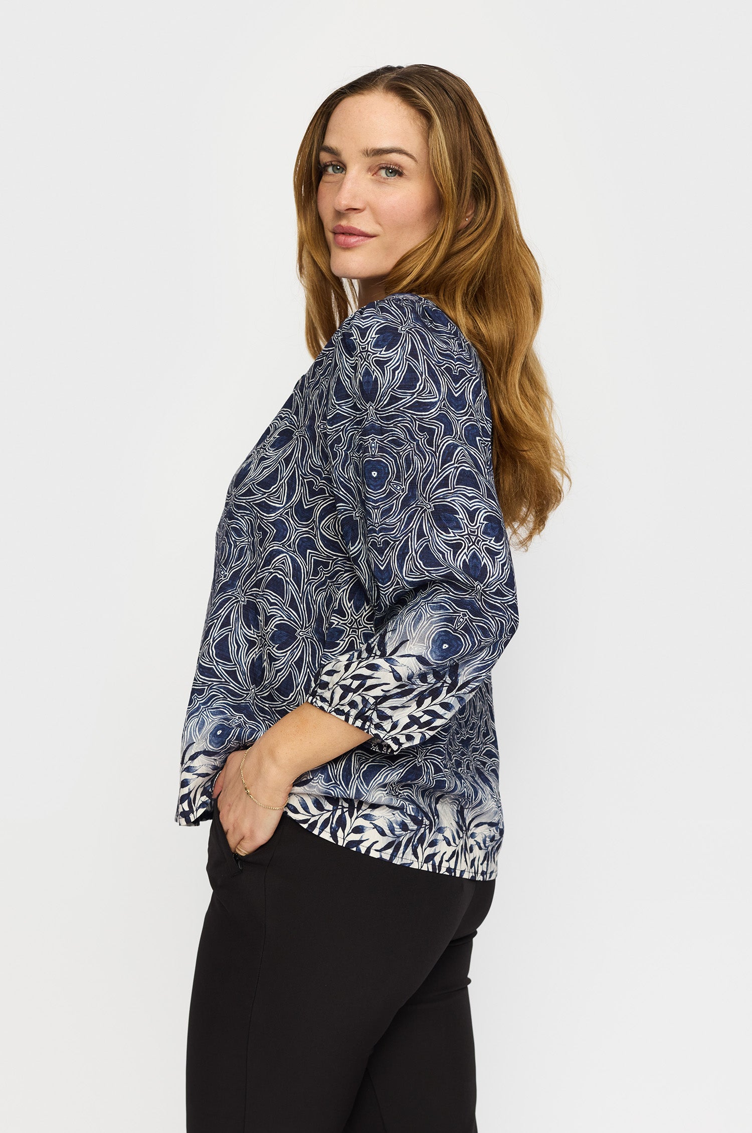 HANNE.EA25 Navy