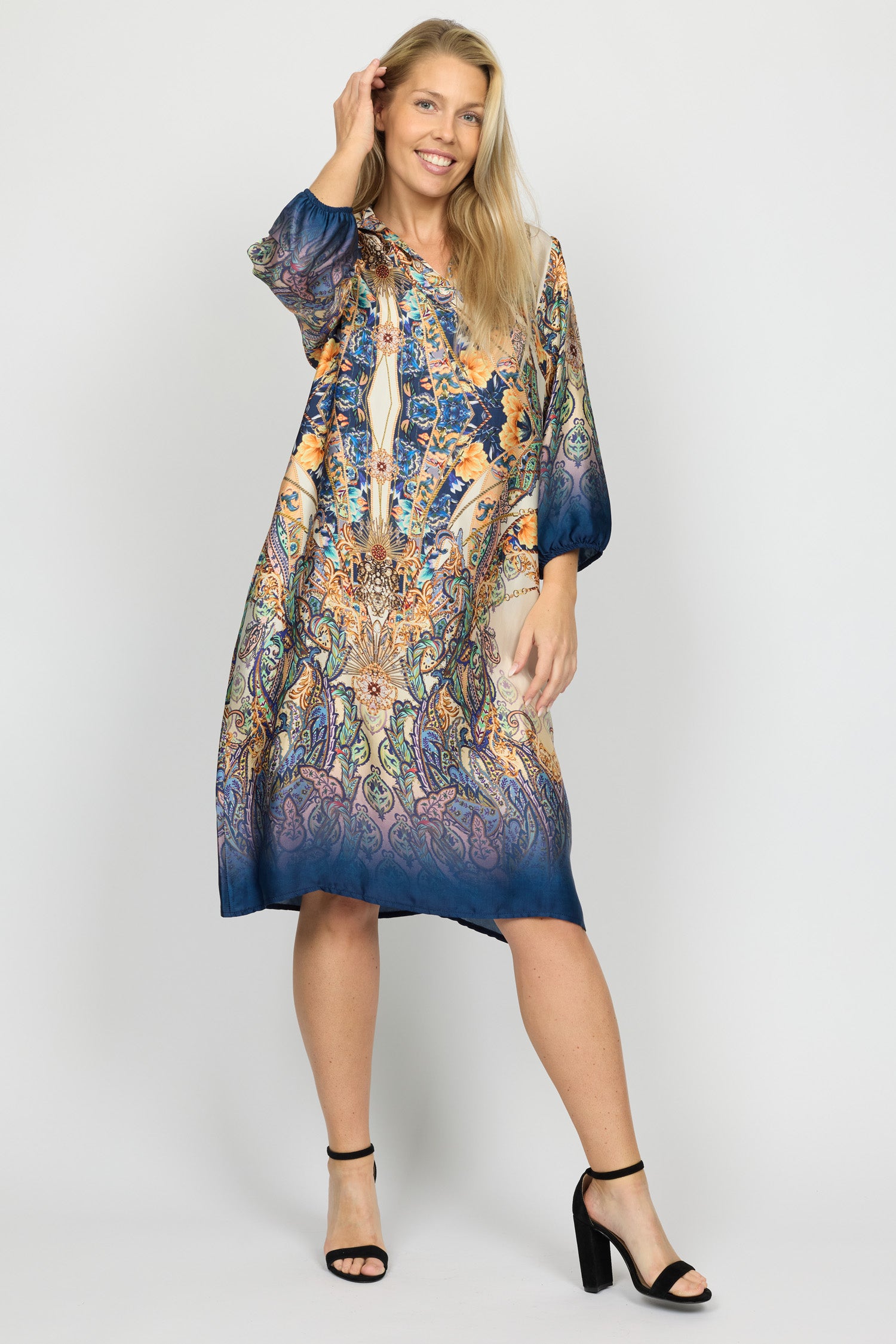 SHILA.EA24 Blue Paisley