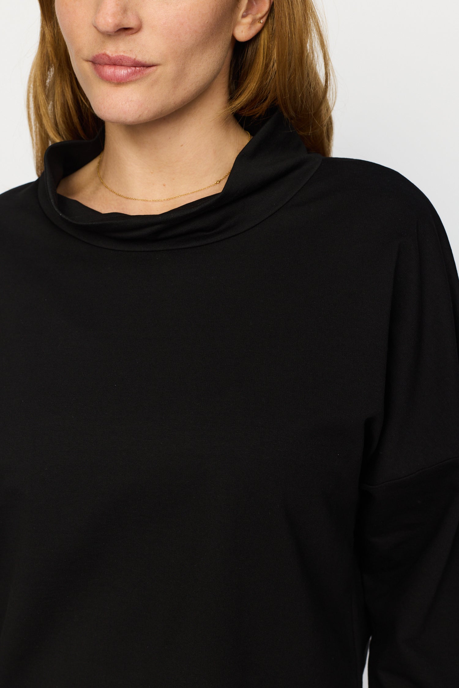 TONEL.EA25 Black